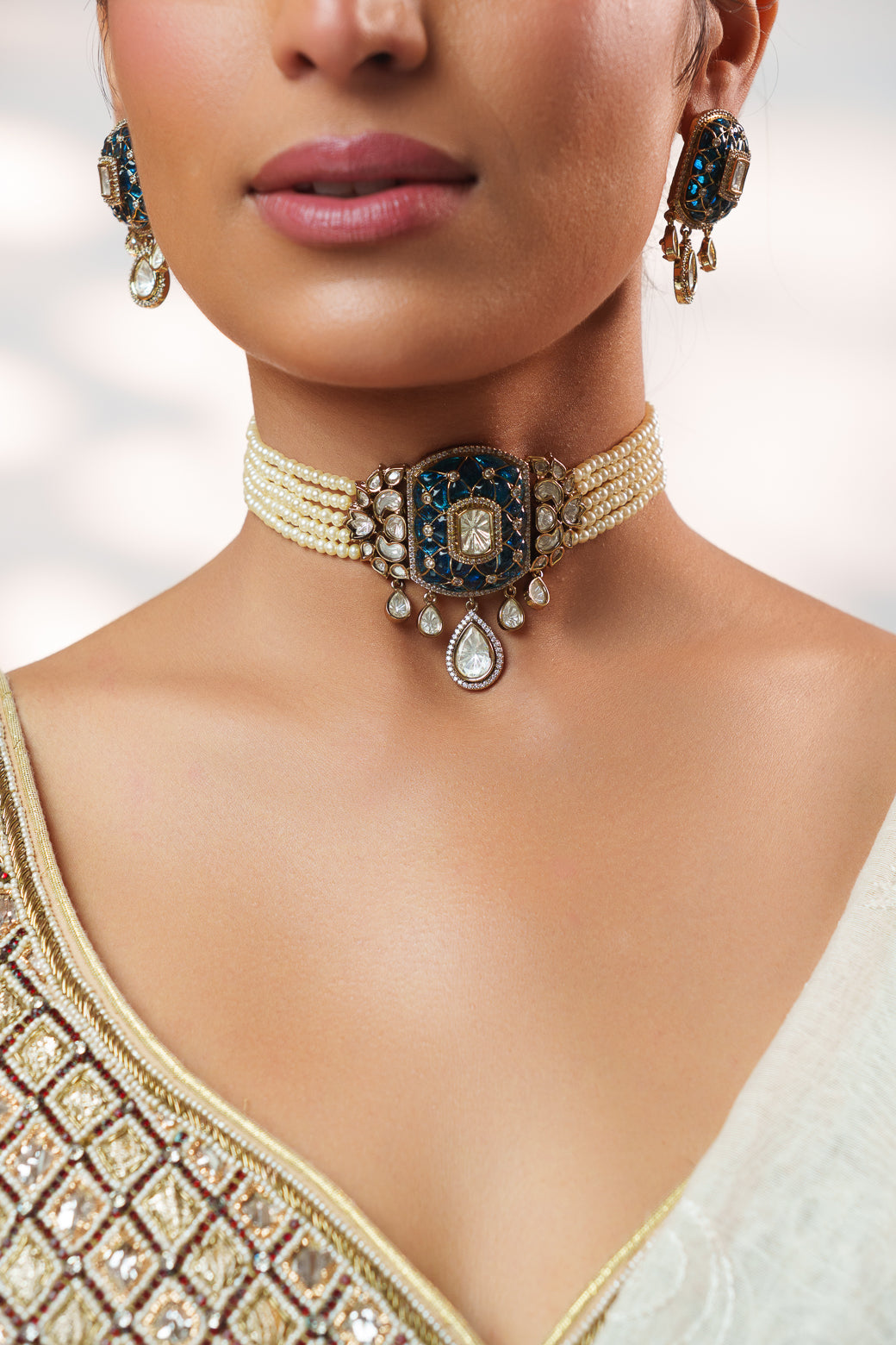 Kayra Blue Two Tone Finish Polki Choker