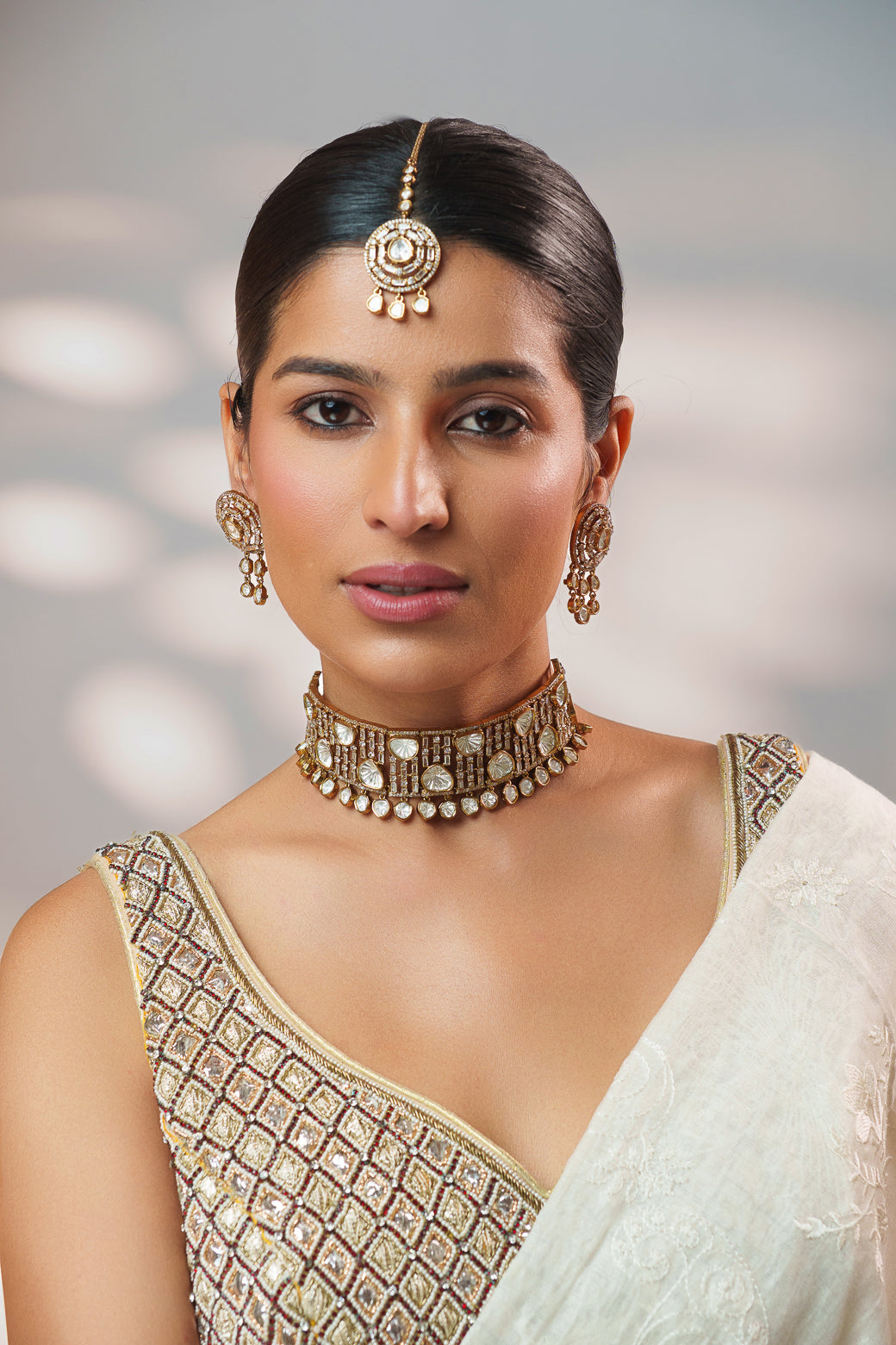 Arena Two Tone Finish Polki Choker