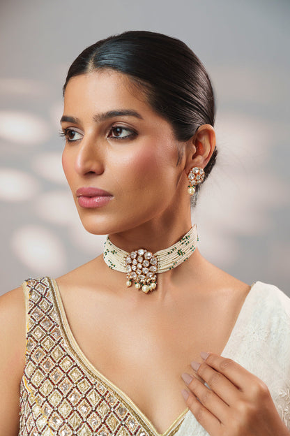 Vrishti Green Pearl Kundan Choker
