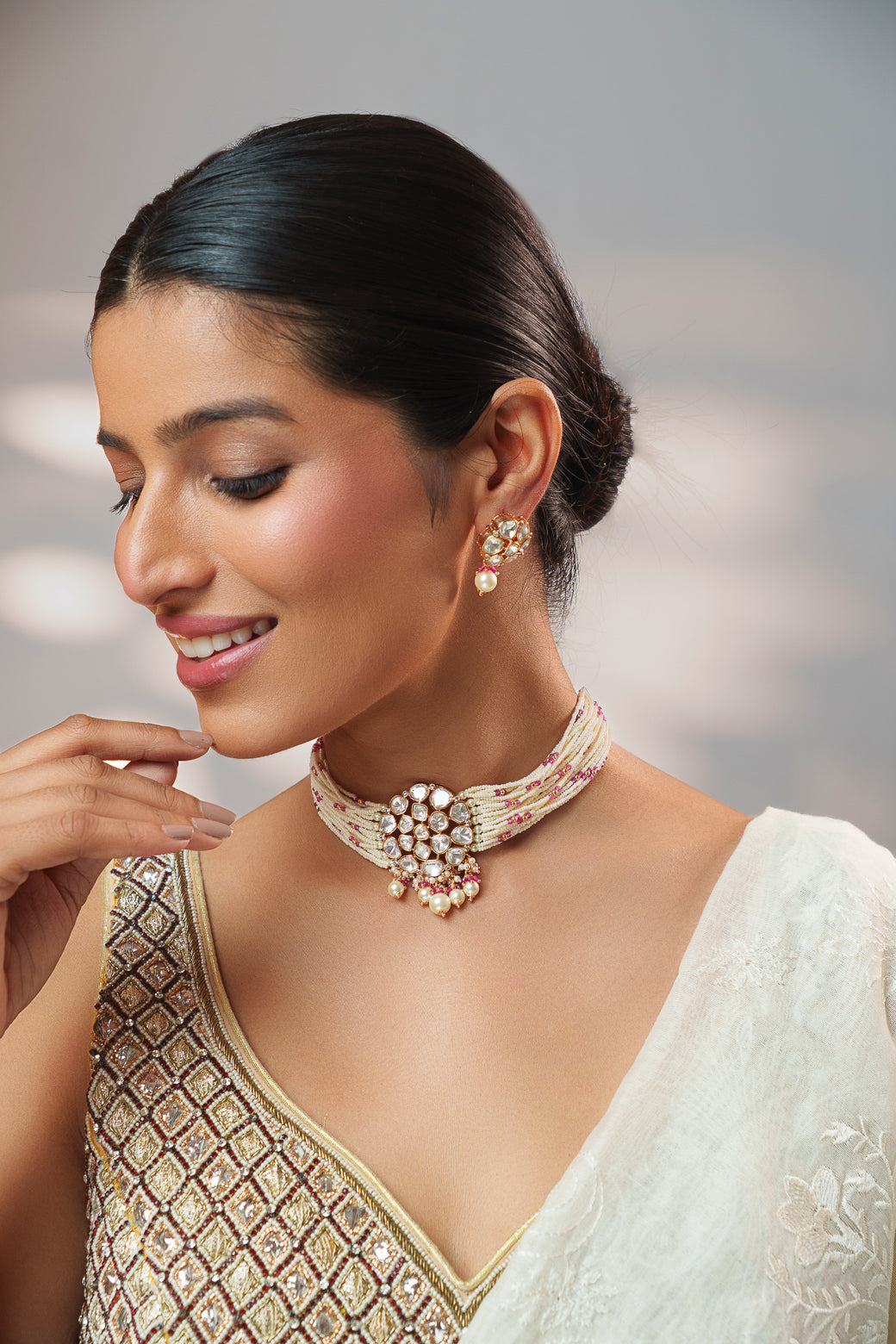 Vrishti Red Pearl Kundan Choker