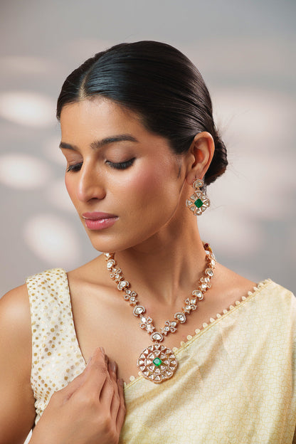 Nayira Gold Finish Kundan Necklace Set