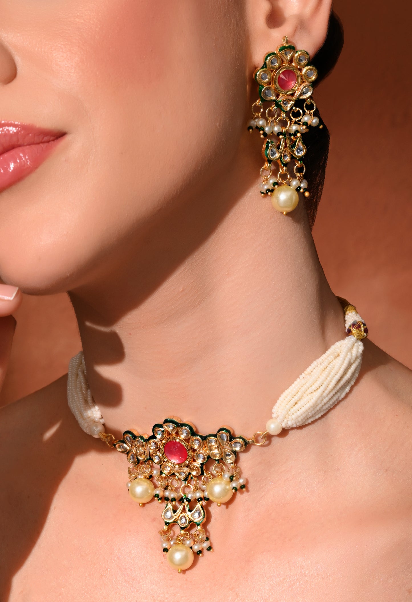 Gold plated   ethnic chokar set with earings