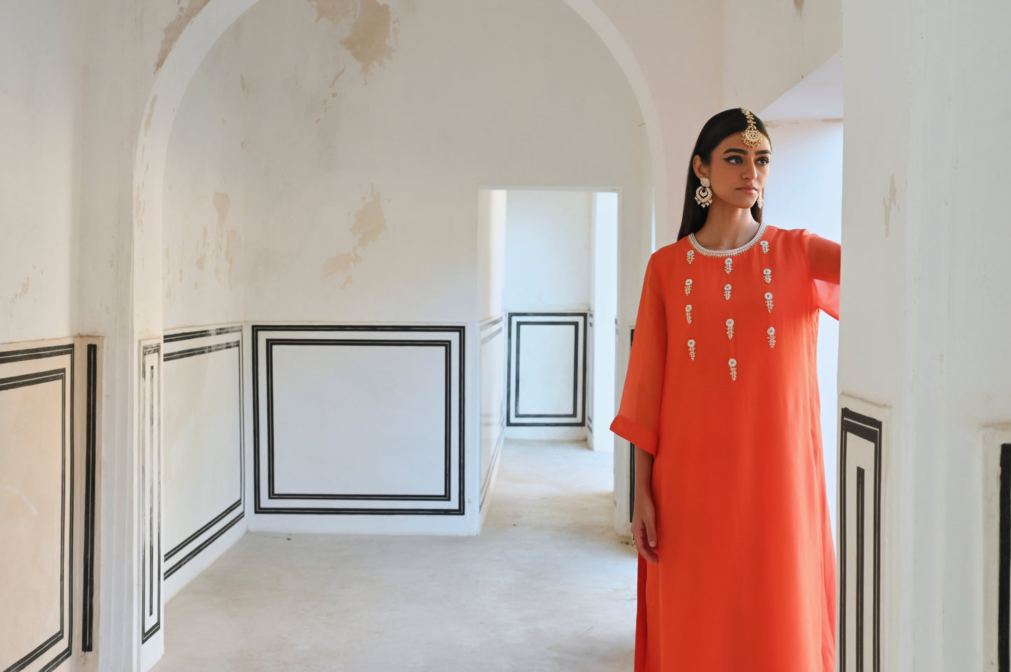 BELL SLEEVE YOKE FLORAL BUTTI EMBROIDERED KURTA WITH PANT- EC-KP-RAHI25-01- Orange