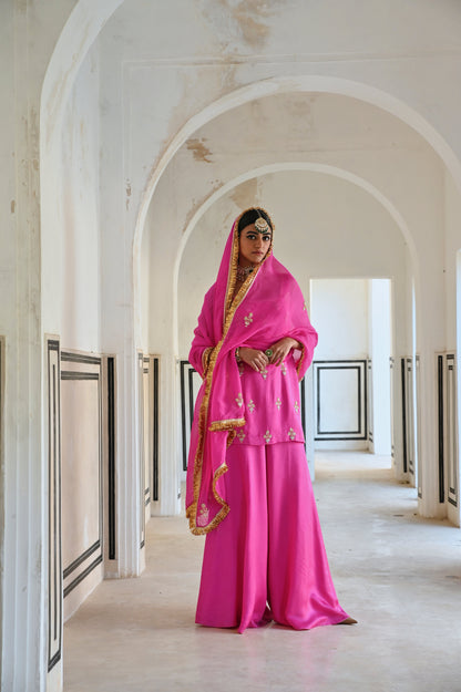 SQUARE NECKLINE FLORAL BUTTI EMBROIDERED SHORT KURTA WITH PALAZZO AND DUPATTA- EC-SH-RAHI25-11- BrightPink