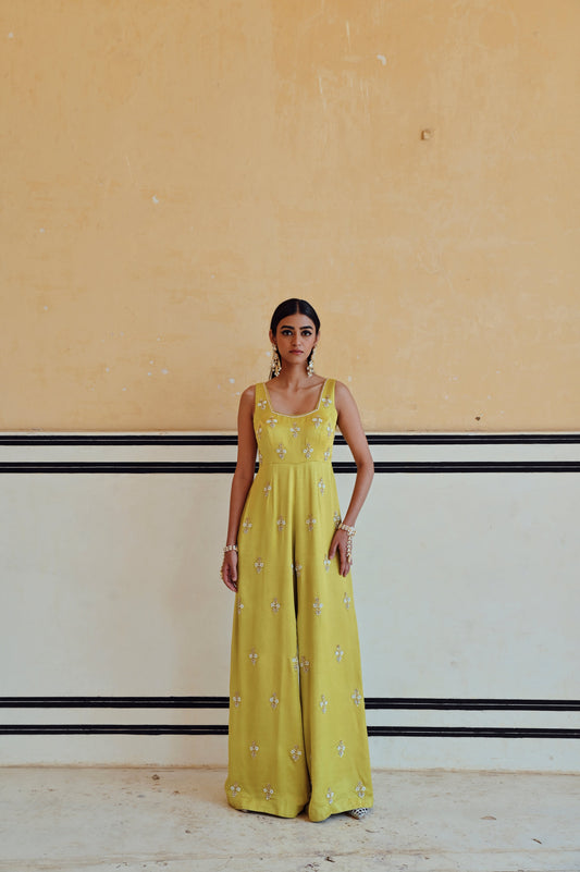 LIME SQUARE NECKLINE FLORAL BUTTI EMBROIDERED FLARED JUMPSUIT- EC-JS-RAHI25-16- Lime