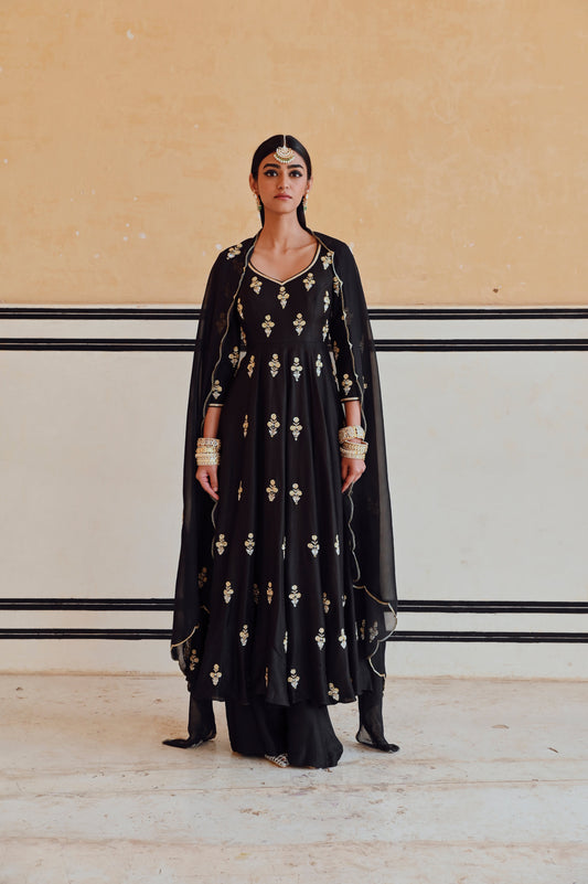 BLACK FLORAL BUTTI EMBROIDERED 12 KALI ANARKALI WITH PALAZZO & DUPATTA- EC-AK-RAHI25-03- Black