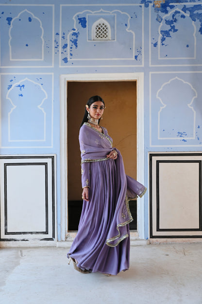 LILAC V-NECK FLORAL BUTTI EMBROIDERED FULL SLEEVE ANARKALI WITH DUPATTA- EC-AK-RAHI25-07- Lilac