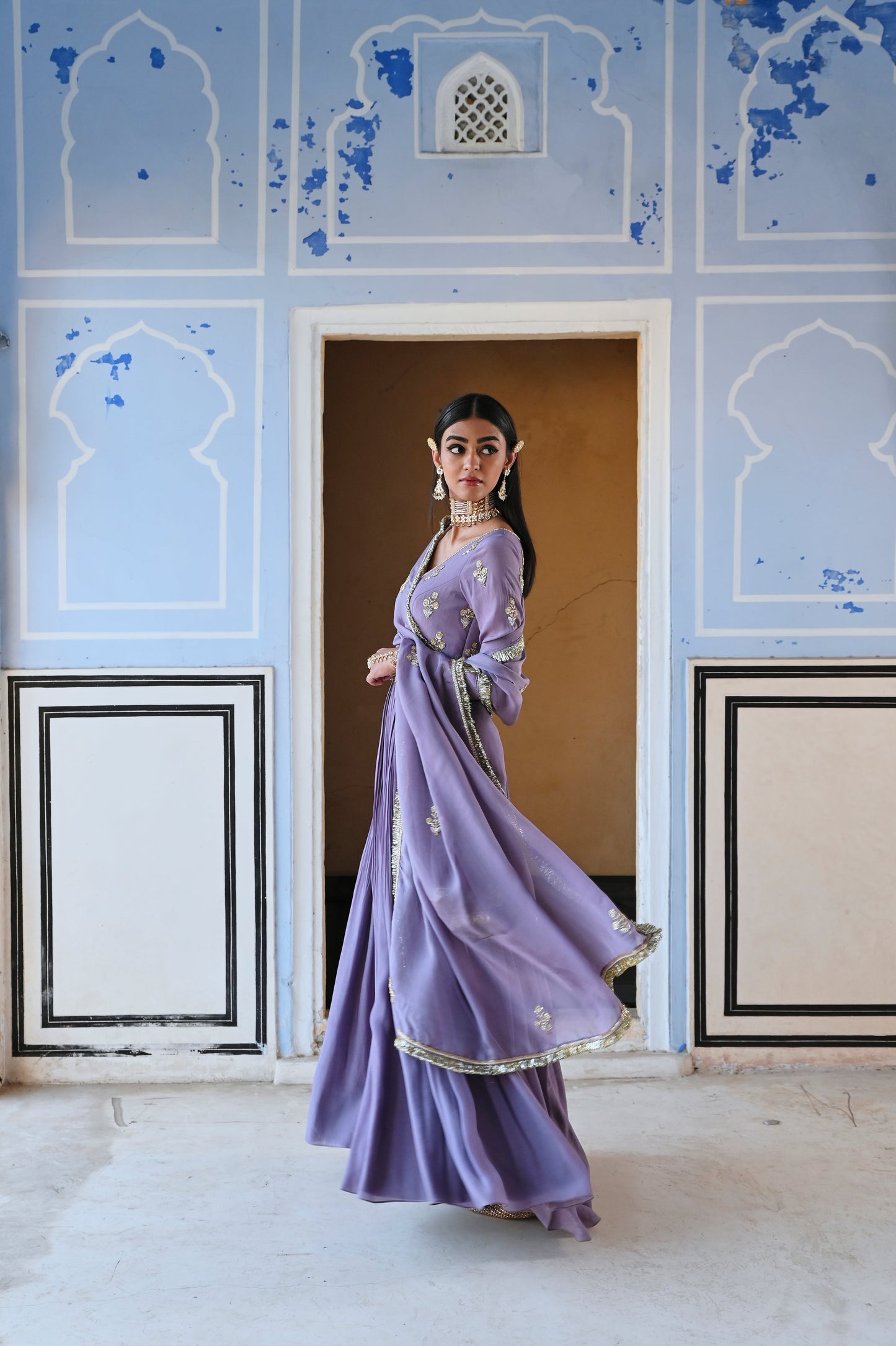 LILAC V-NECK FLORAL BUTTI EMBROIDERED FULL SLEEVE ANARKALI WITH DUPATTA- EC-AK-RAHI25-07- Lilac