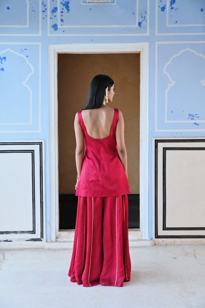 RED SQUARE NEKLINE BIG FLOWER JAAL EMBROIDERED SHORT KURTA WITH PALAZZO AND DUPATTA- EC-SH-RAHI25-12-Red