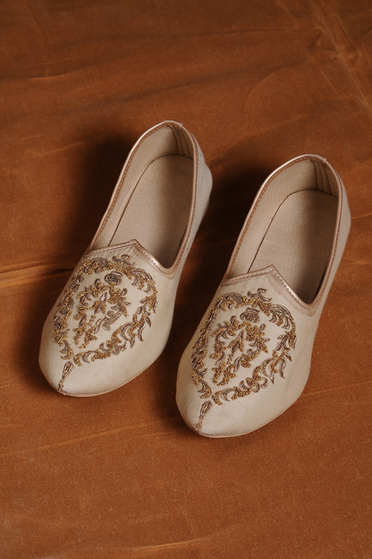 IVORY MATKA SILK  ZARDOZI EMBROIDERED SHERWANI  KURTA CHURIDAR SET