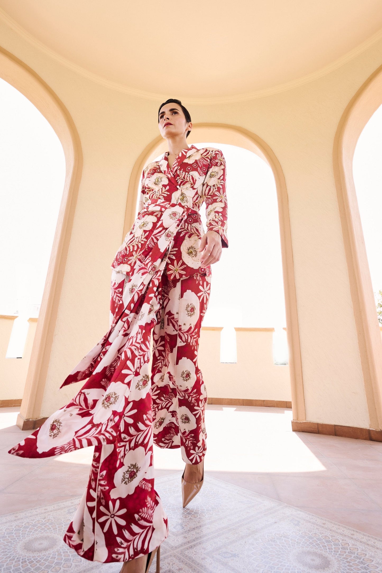 SAINA NEHWAL IN FLORAL PRINT EMBROIDERED TIE-KNOT JACKET WITH PANT- EC-JP-EG24-20- MaroonWhite