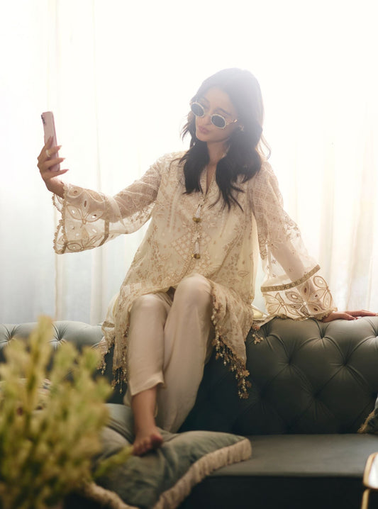 Riyana Organza Off White Kurta Set