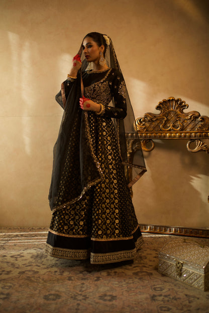INAYA ANARKALI SET