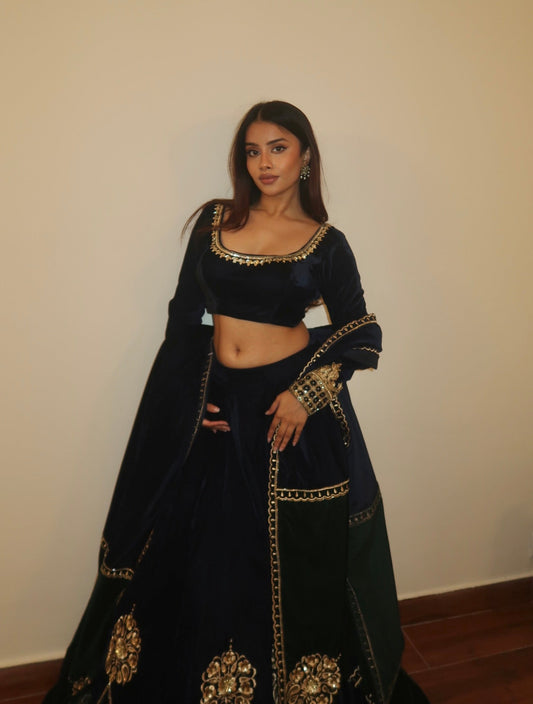 DIVITA IN MULMUL VELVET LEHENGA