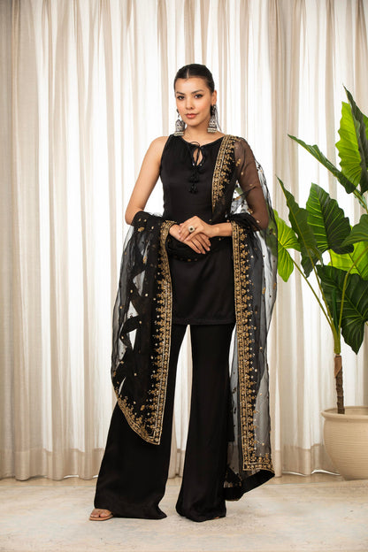 Siyah Salwaar Set