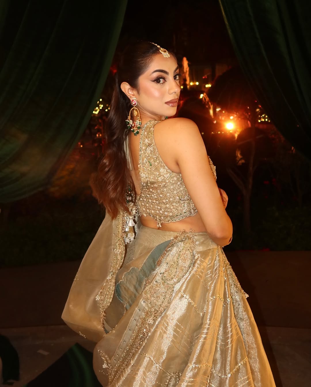 Ravkirat Kaur Pearl gold silk zari tissue lehnga set