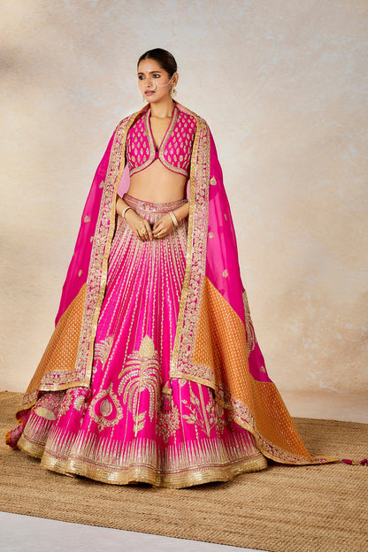 The Gulaab Cham Cham Lehenga
