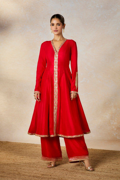 Red Whispering Lily Set