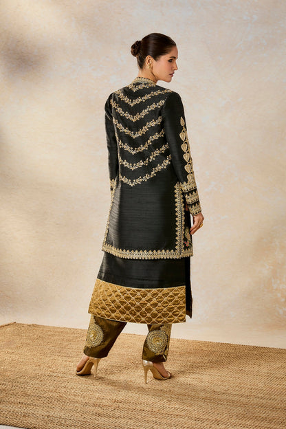 The Kala Khatta Salwar Set