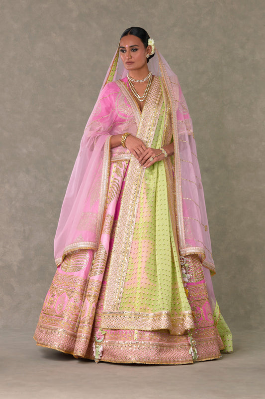 Barfi Pink ‘Paan-Patti’ lehenga