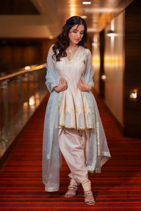 OFFWHITE KURTA SET