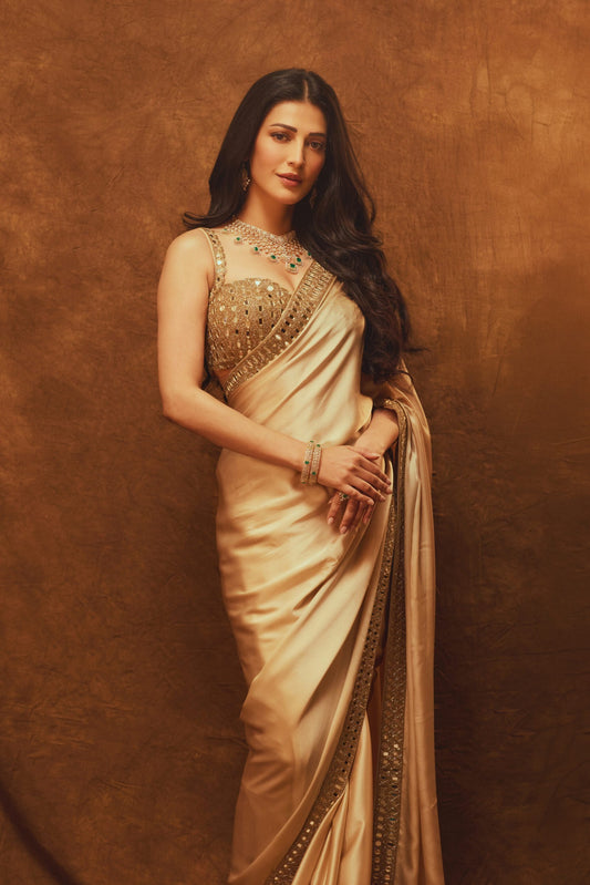 SHRUTI HAASAN IN MIRROR SATIN SAREE SET