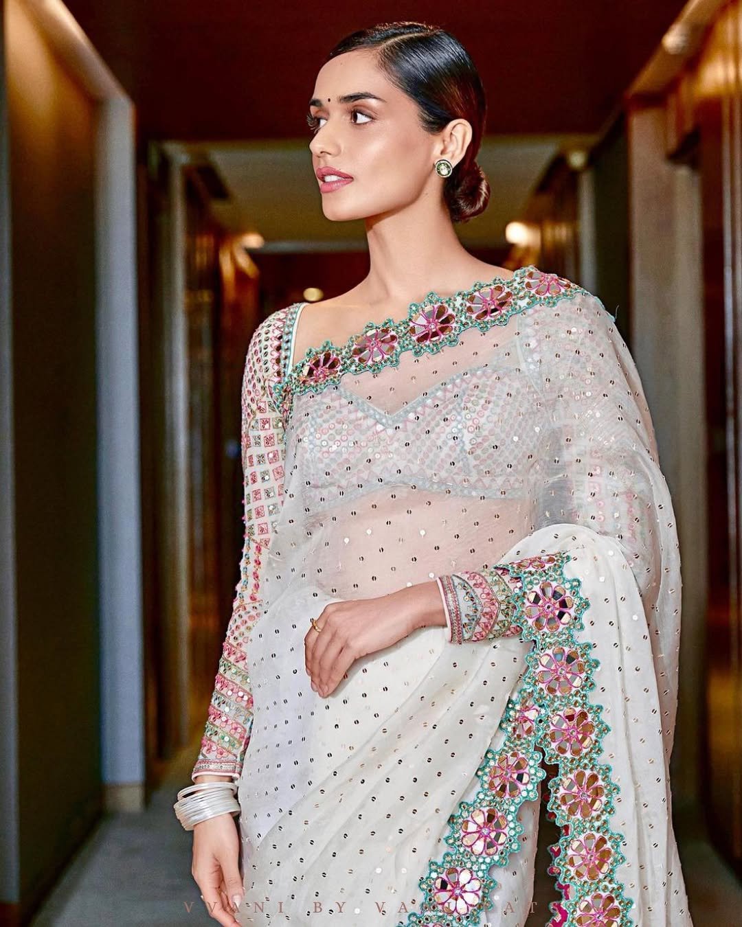 MANUSHI CHHILLAR In White Hand Cut Mirror Border Saree Set