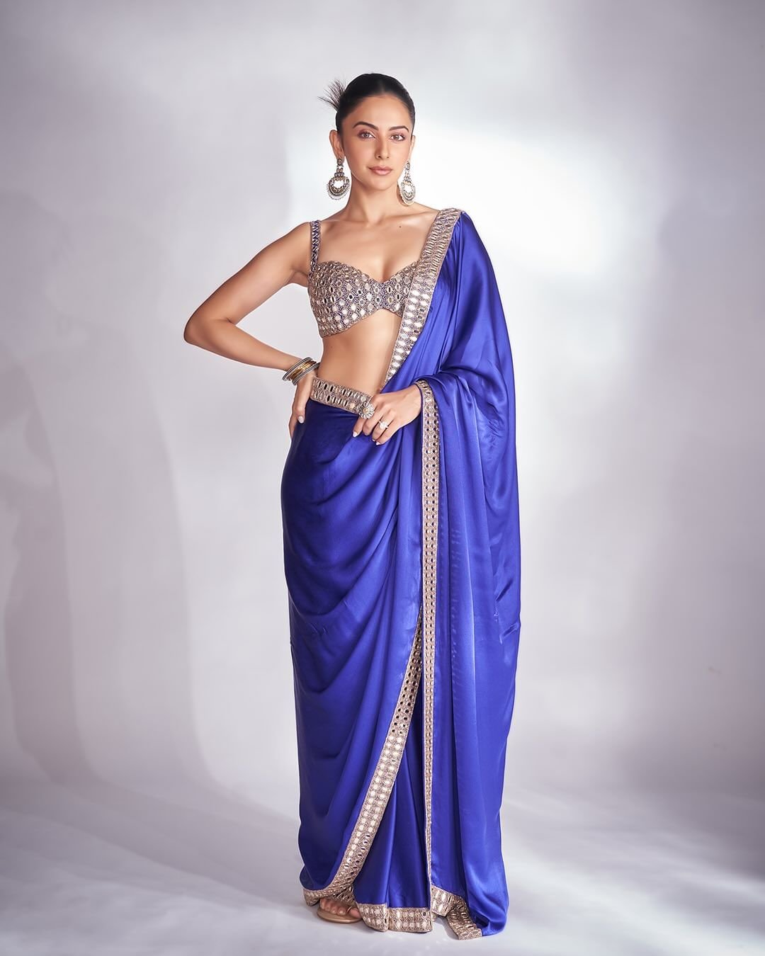 Persian Blue Mirror Satin Saree Set ( RAKULPREET SINGH )