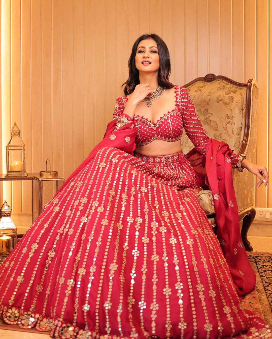 SUKHNEETT WADHWA In Jhalak Mellow Wine Small Flower Linear Lehenga Set