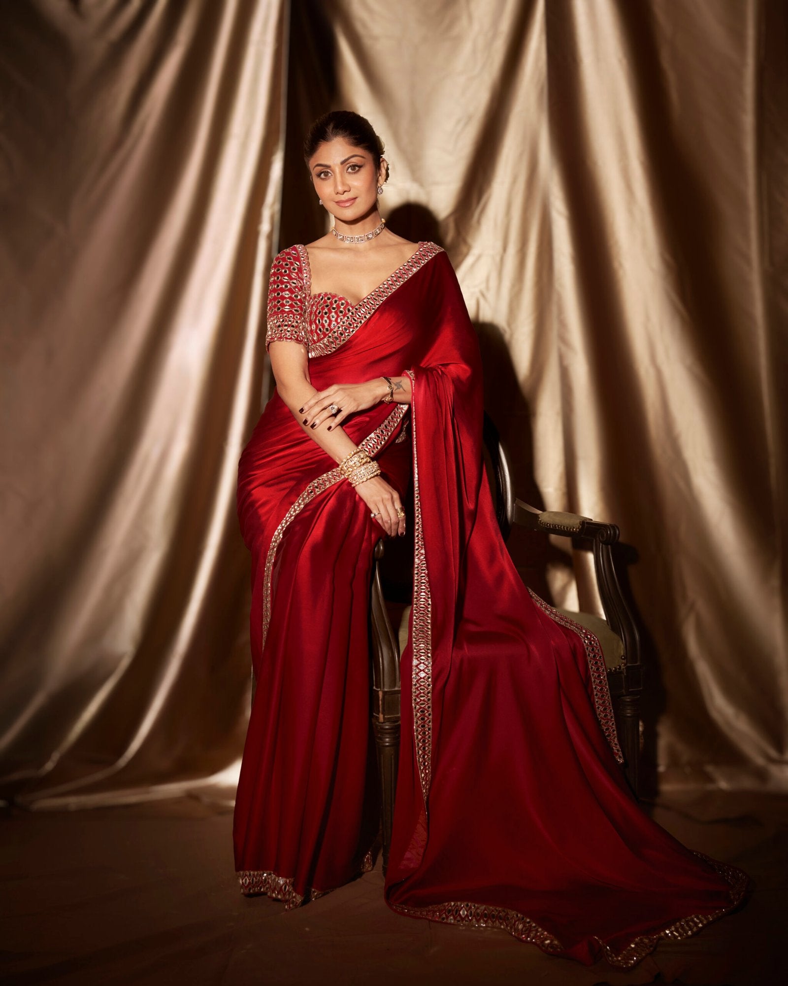 Crimson Red Satin Mirror Saree Set ( SHILPA SHETTY )