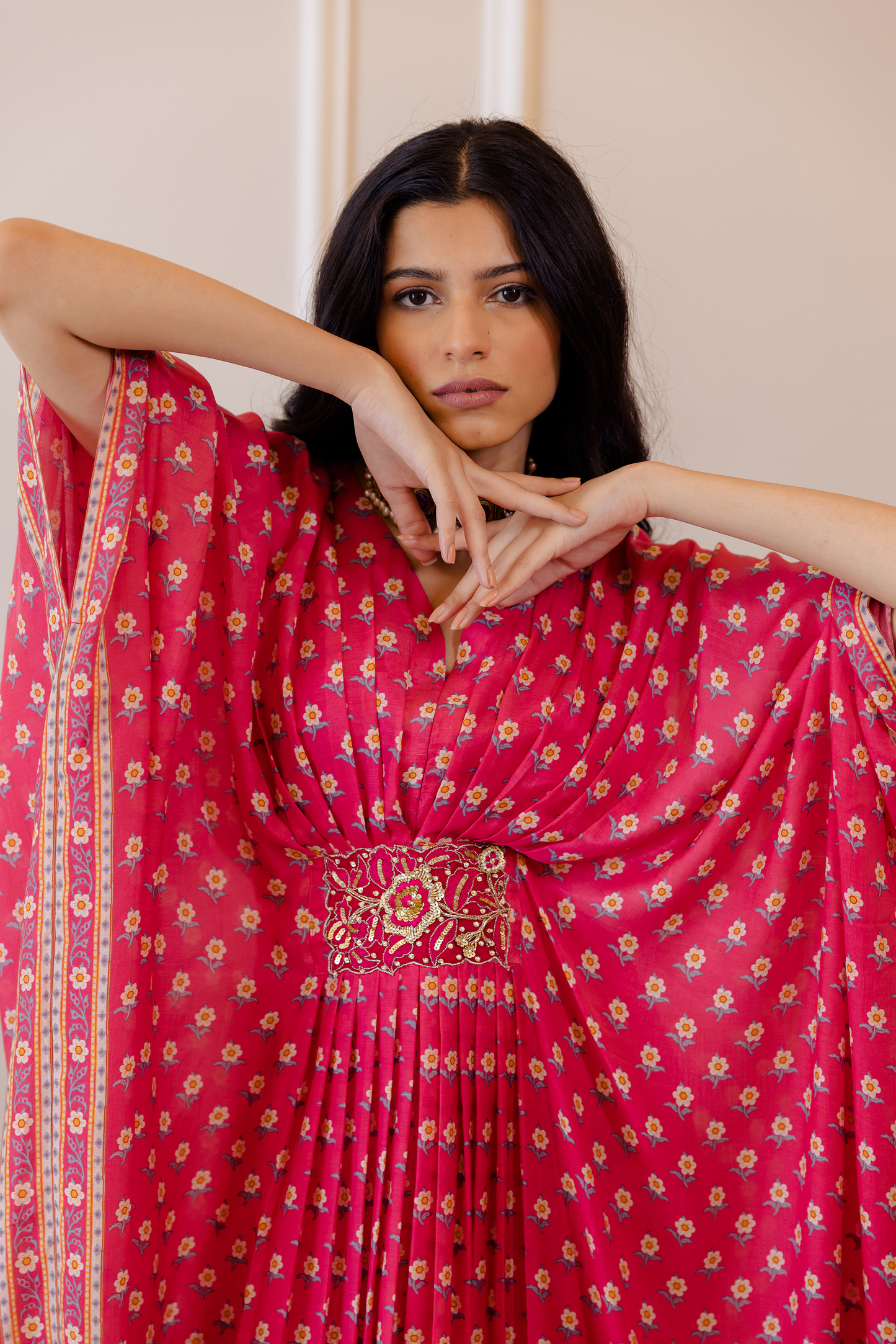 HAZEL KAFTAN – RANI PINK BUTTI
