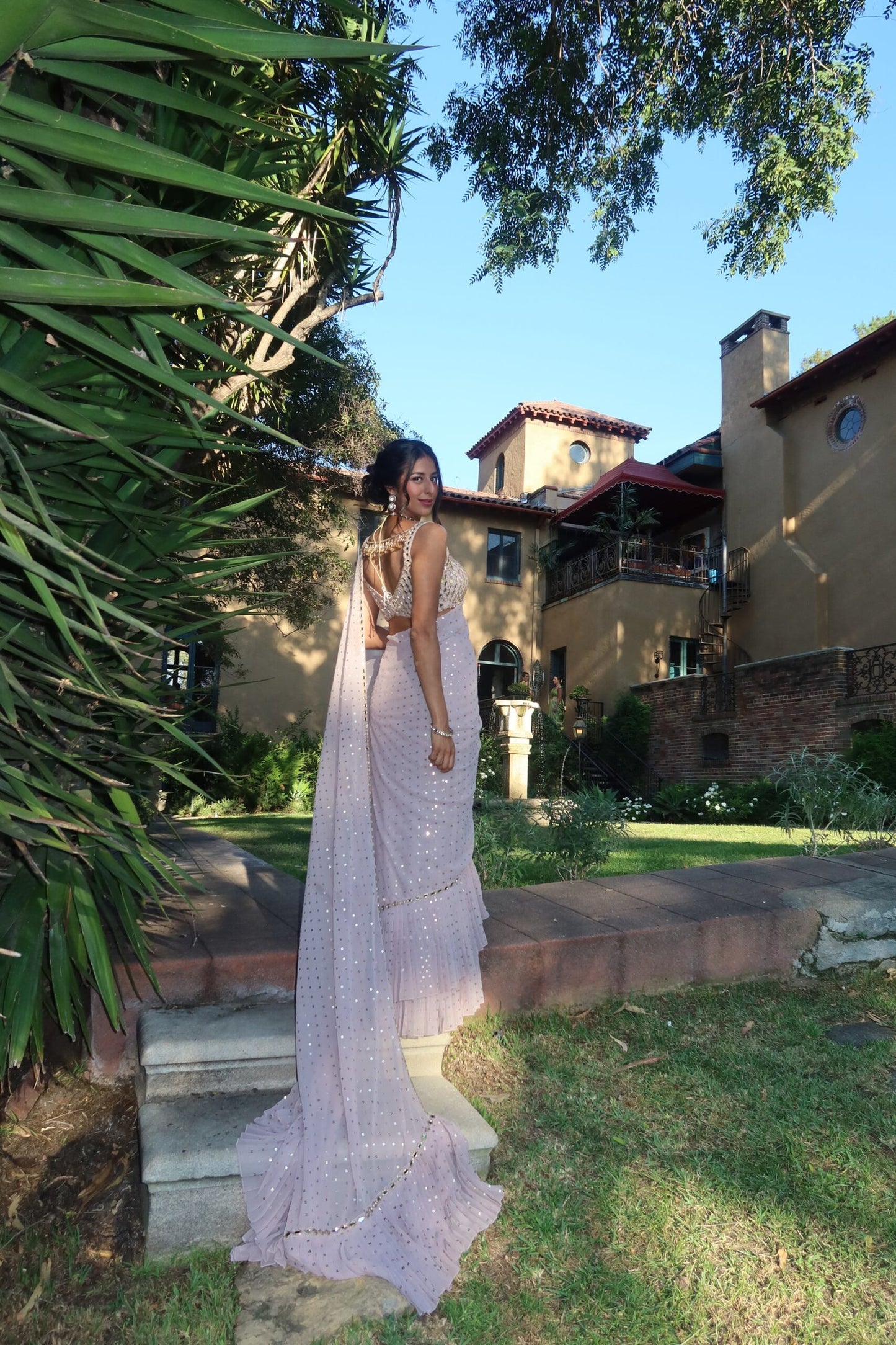 NICOLE MEHTA In Jugmug Ash Pink Frill Saree Set