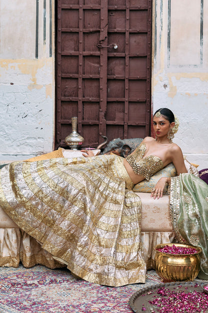 Kiran Sona Chandi Lehenga Set