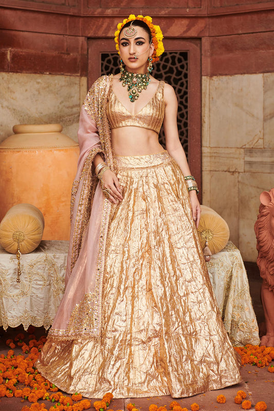 Padmasvar?a Lampi Lehenga