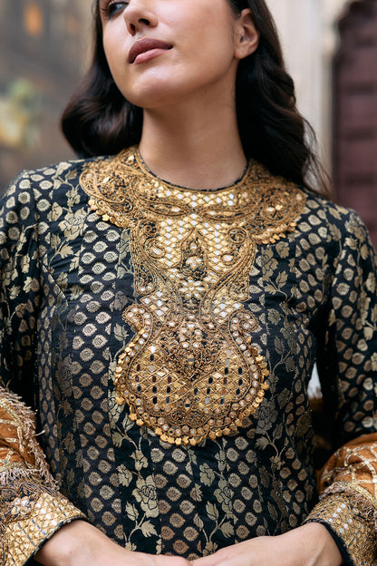 Samidha Suit
