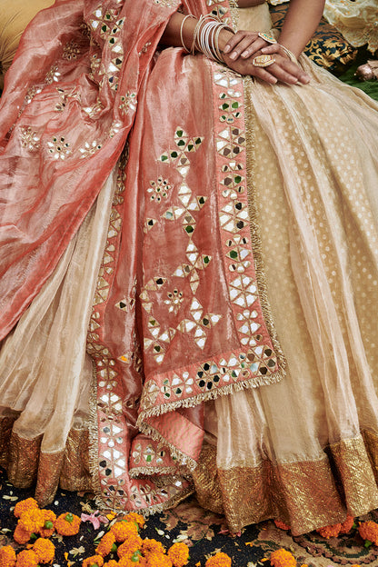 Svet Gulal Lehenga