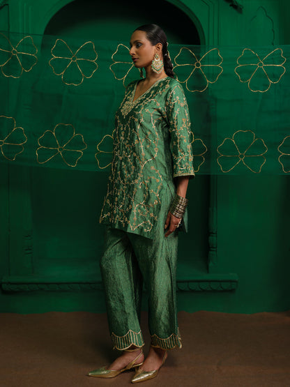 ZEENAT