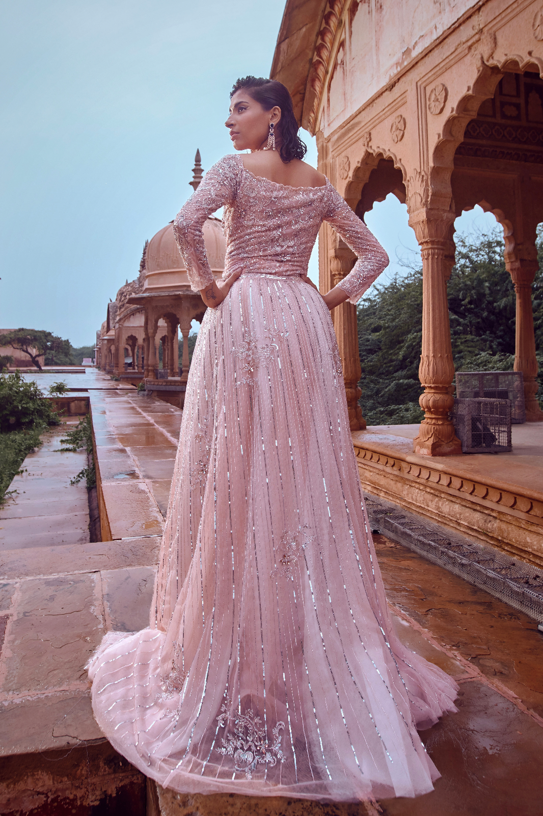 Neeva Gown