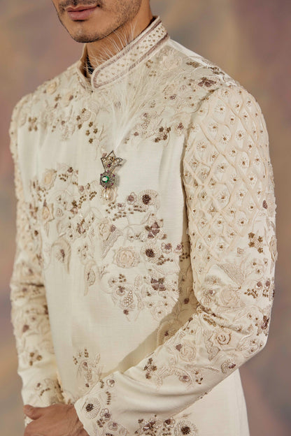 The Blond Affaire