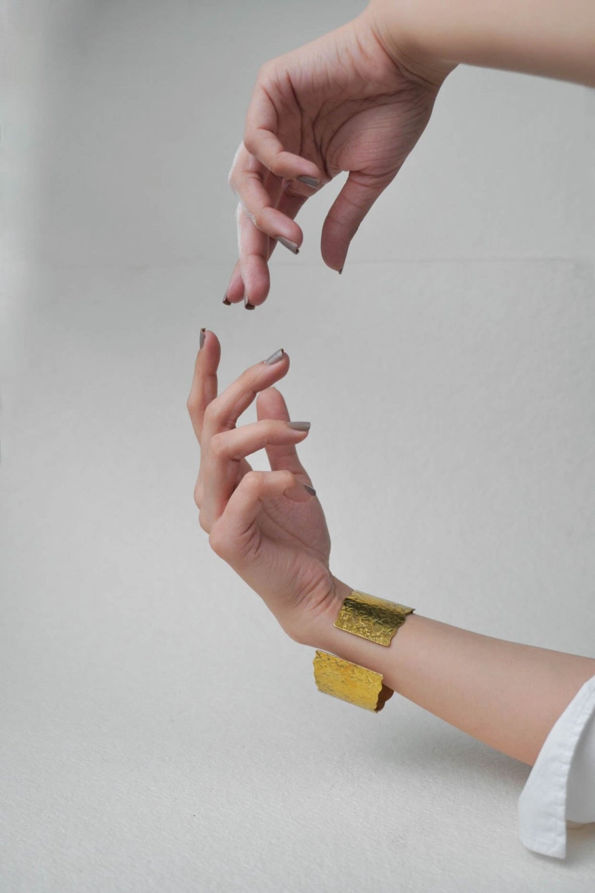 Oscillate