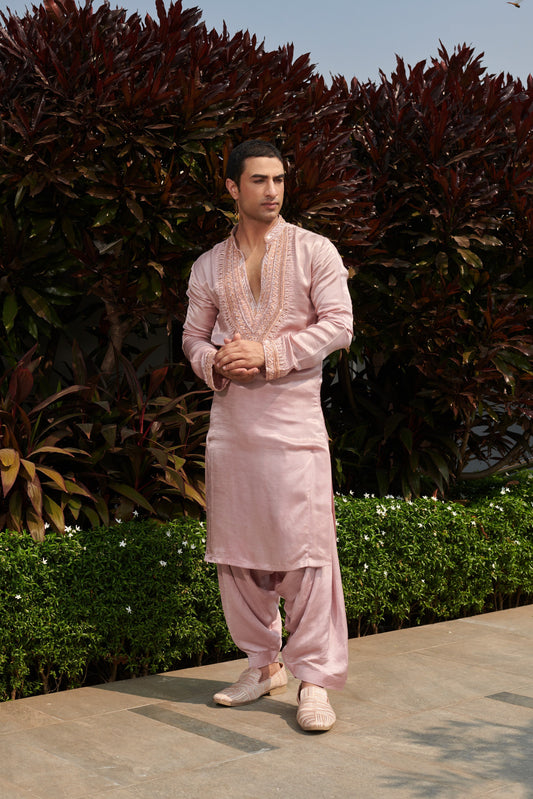 Patiyala Statement Kurta Set