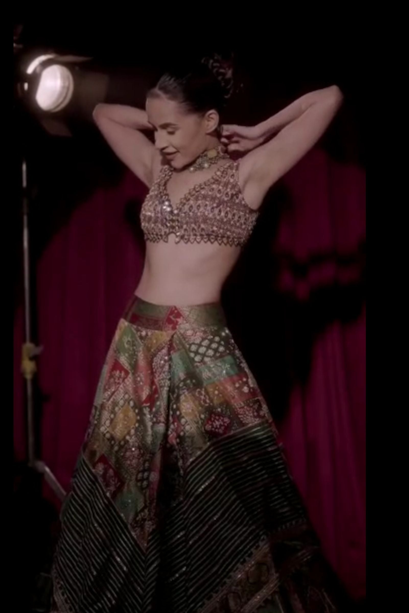 Women's Deep Green Banarasi Jamawar Lehenga