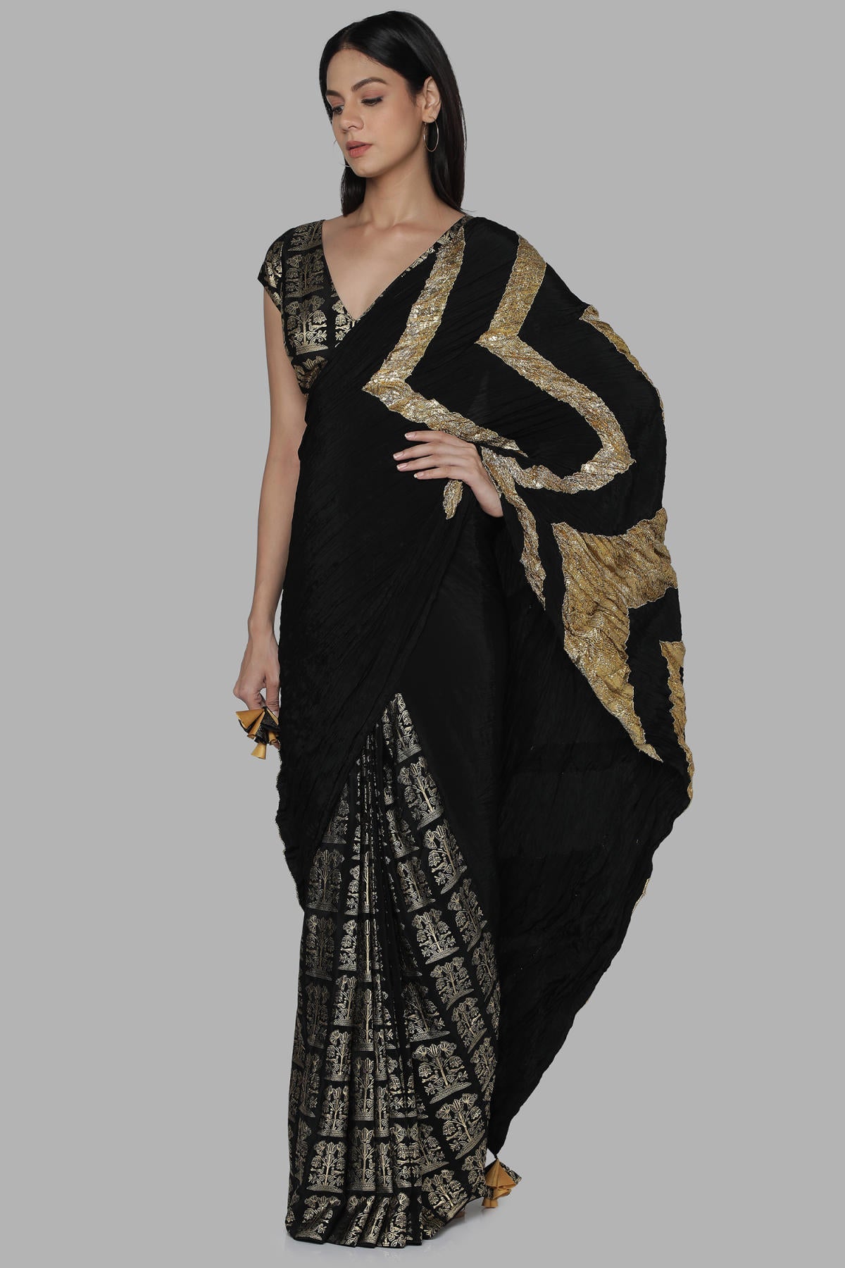 Black Bunch Of Birds Crinkle Gota Sari