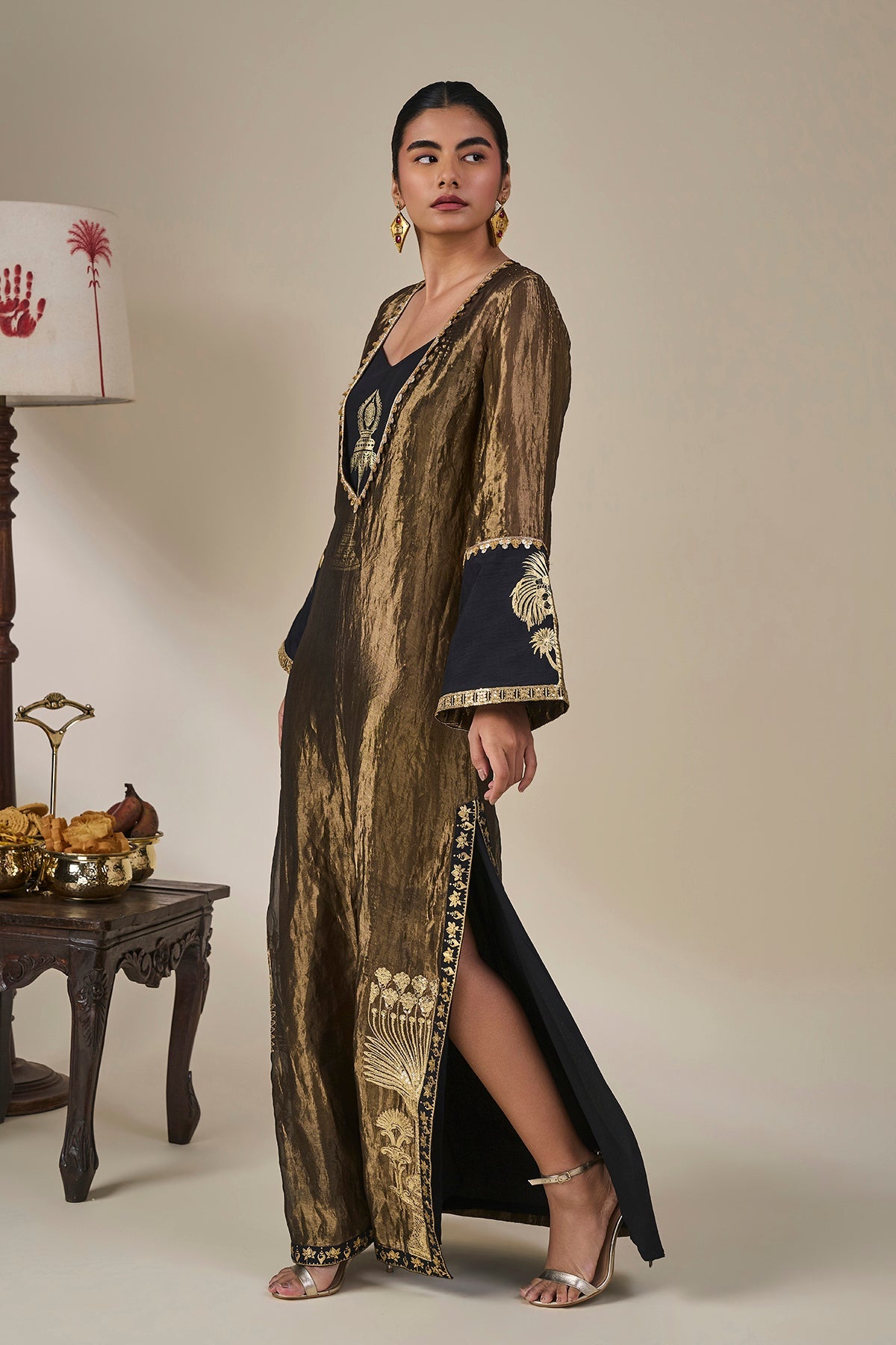 Black Palm Pillar Kaftan