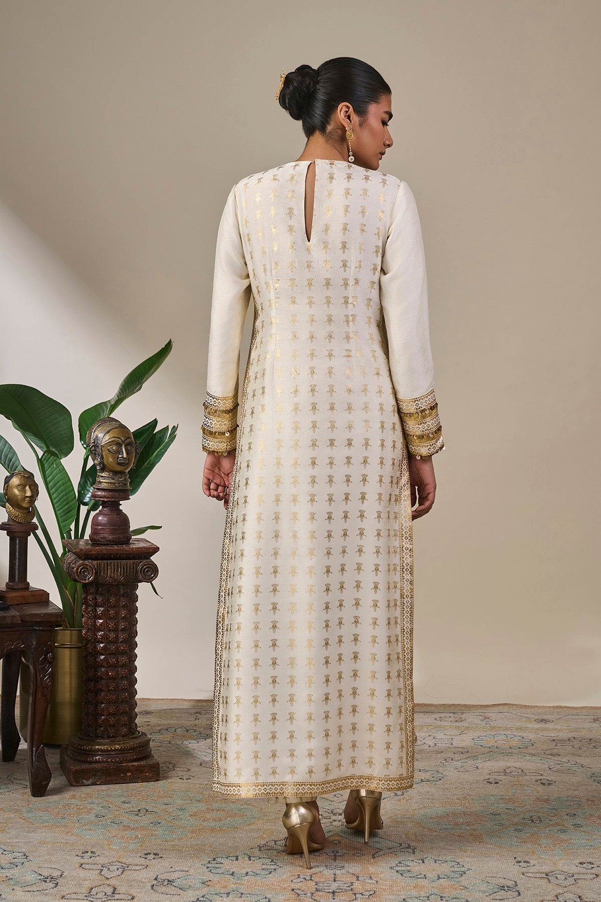 Ivory Anaar Chronicles Kurta Set