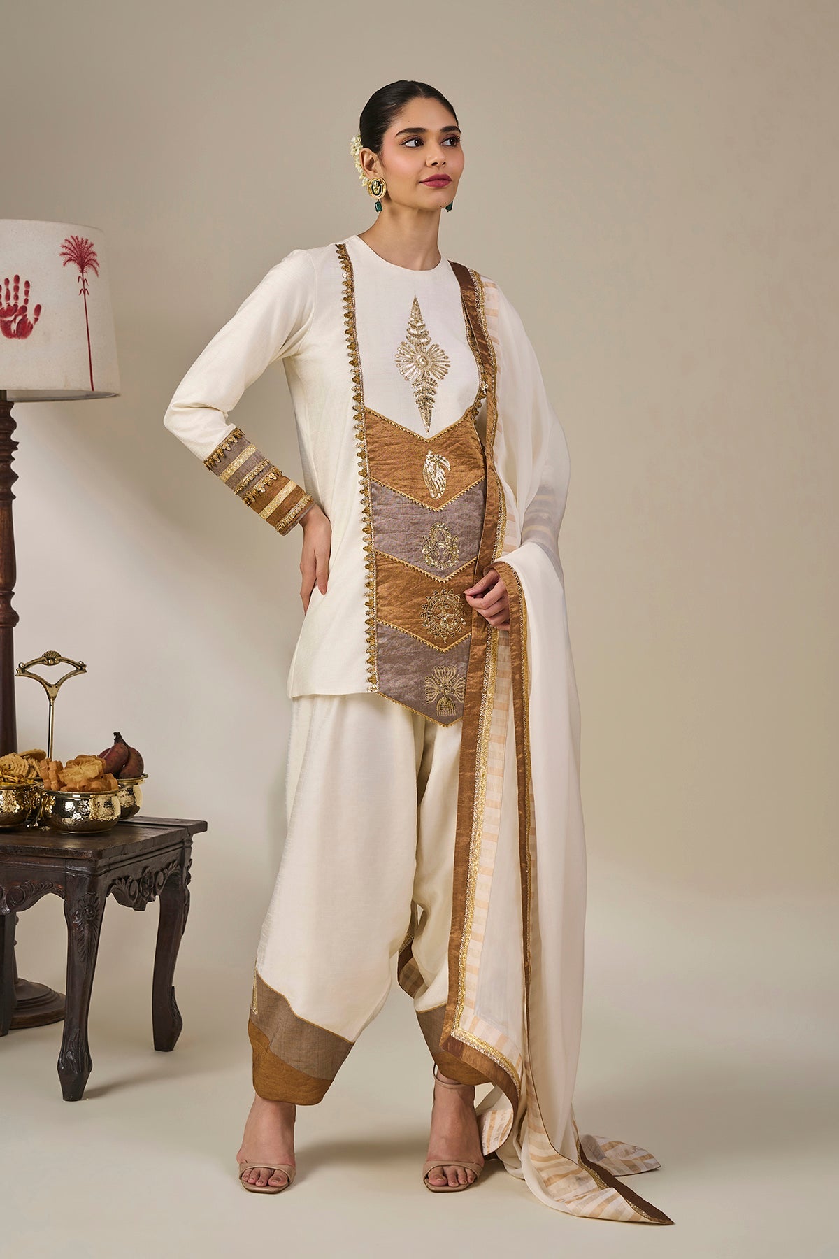 Ivory Heirloom Muse Kurta Set