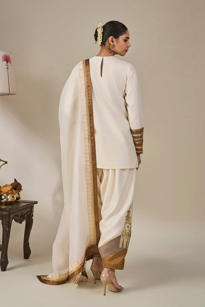 Ivory Heirloom Muse Kurta Set