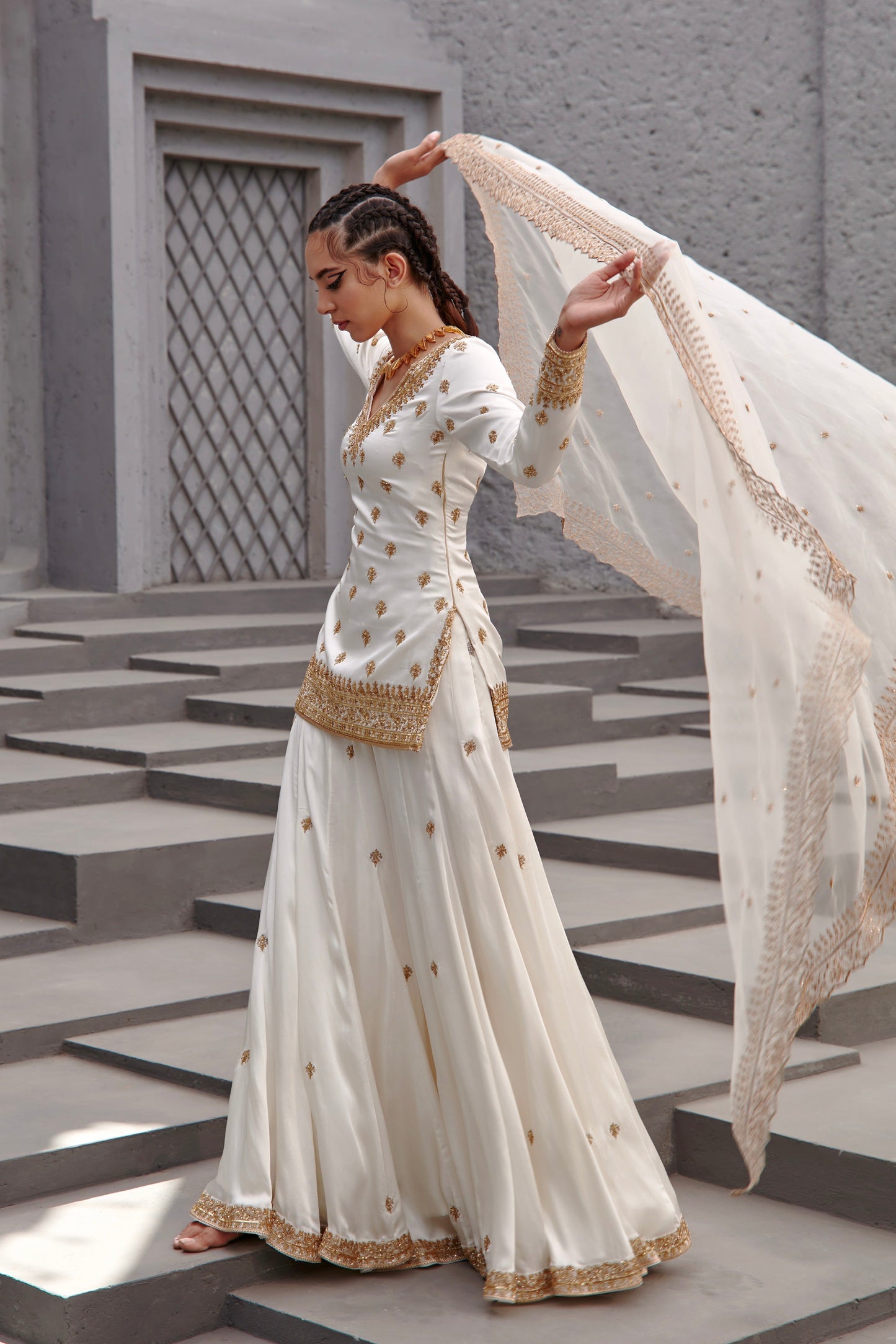 Maira Sharara Set