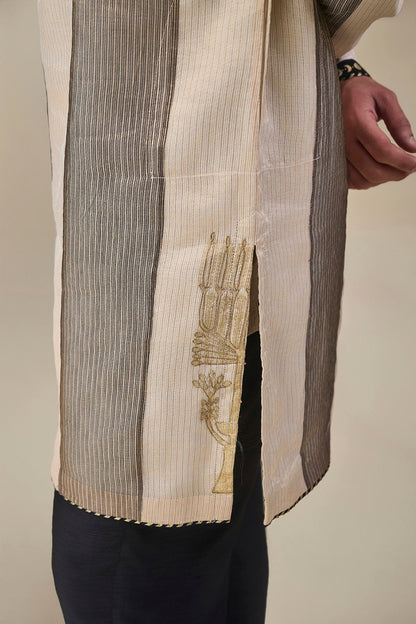 Palm Pillar Black & White Kurta