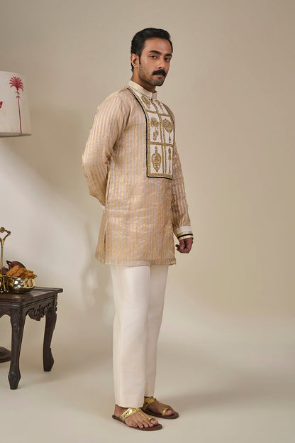Ivory Kochi Conch Lungi Set
